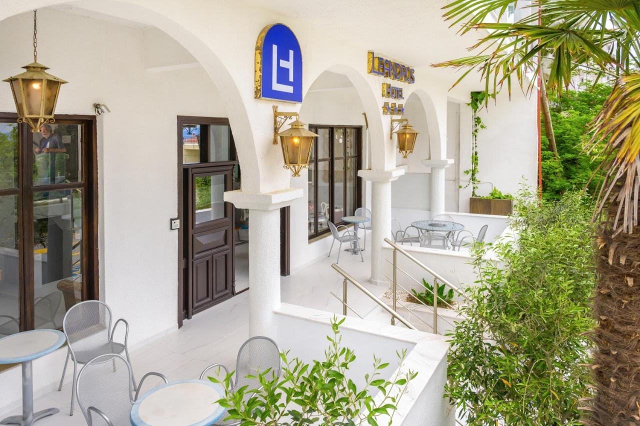 Leandros Hotel Nea Roda Exterior foto
